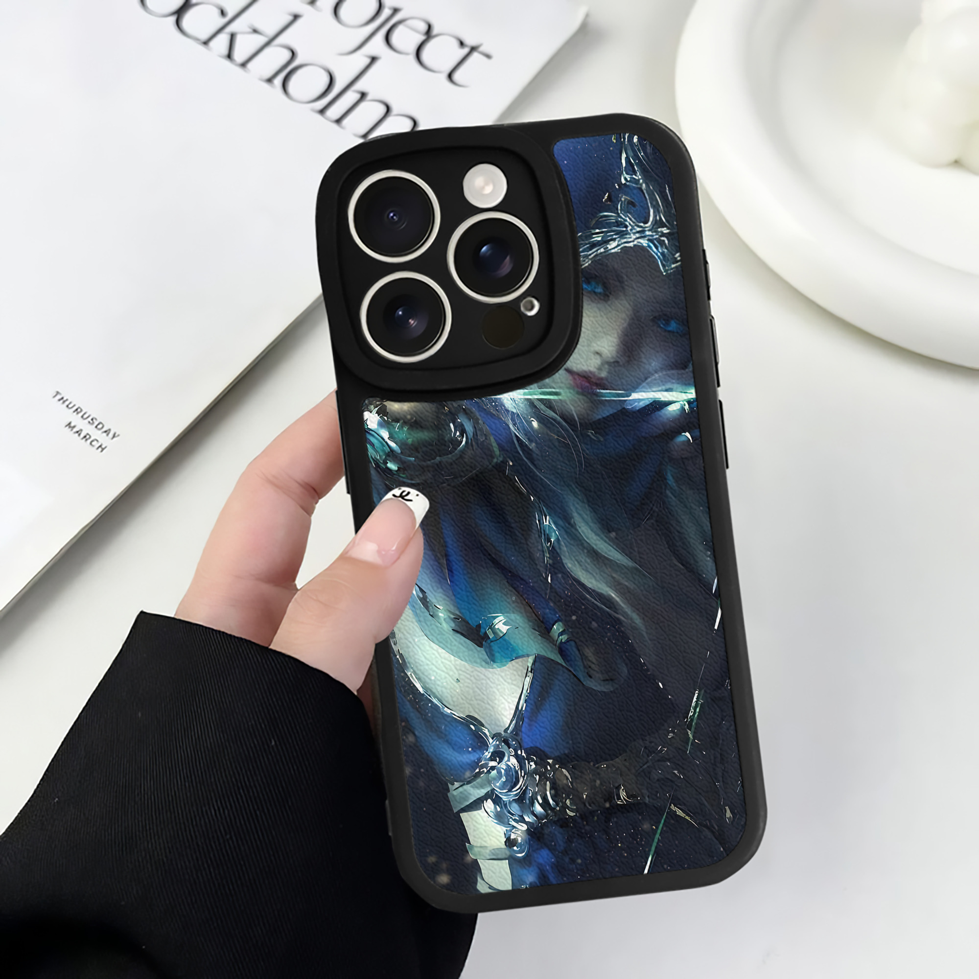 リーグ・オブ・レジェンド League of Legends LOL 【iPhone 16シリーズ対応】シリコンスマホケース（レザー調） 材質：シリコン
